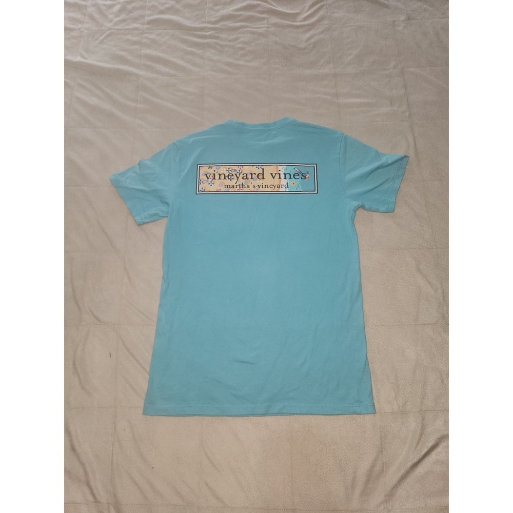 Vineyard Vines T shirt. Blue. Womens XS. Pocket Tee. Preppy. Aqua